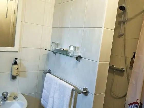 İki Ayrı Yataklı Oda, Banyolu/Duşlu, Bahçe Manzaralı