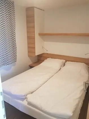 Deluxe Karavan, Birden Çok Yatak, Sigara İçilmez
