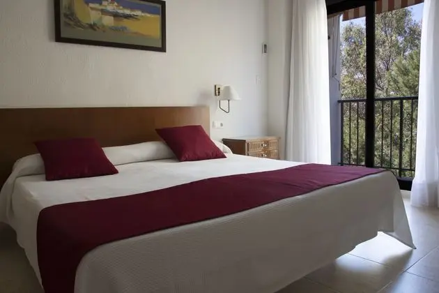 1 Çift Kişilik Veya 2 Tek Kişilik Yatak Standard