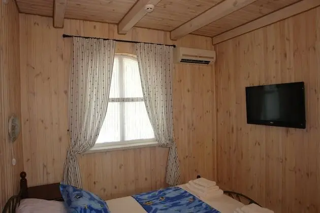 Basic Tek Büyük Yataklı Oda, 1 Büyük (Queen) Boy Yatak, Şehir Manzaralı