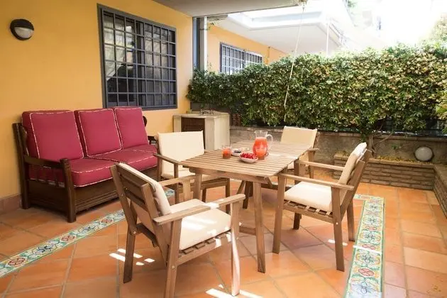 Family Stüdyo Süit, Sigara İçilmez, Veranda
