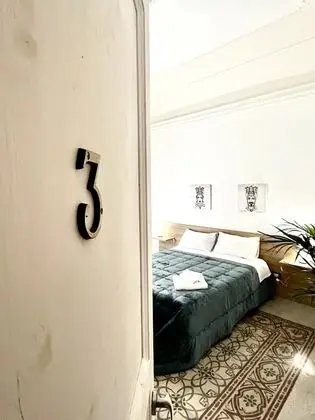 Traditional Tek Büyük Yataklı Oda, Avlu Manzaralı (3)