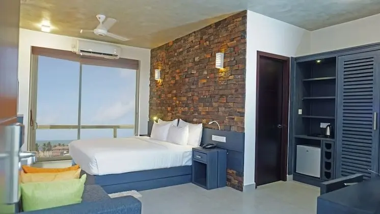 Deluxe Tek Büyük veya İki Ayrı Yataklı Oda, Balkon, Şehir Manzaralı