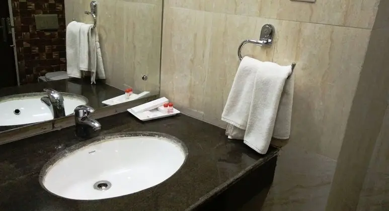 Deluxe Tek Büyük Yataklı Oda, 2 Tek Kişilik Yatak, Küvet
