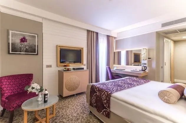 Economy Oda, Şehir Manzaralı