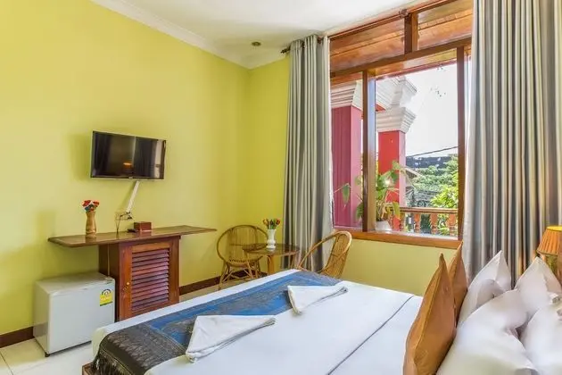 Tek Büyük Yataklı Oda (with air con - Free Pick up)