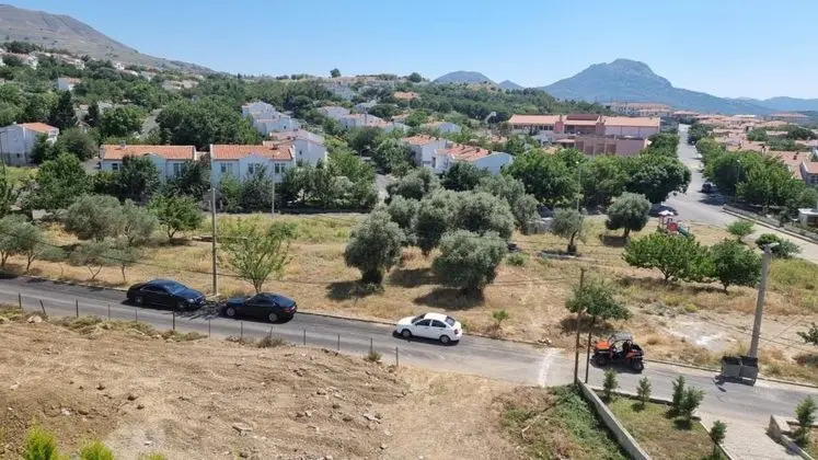 Çatı Katı Suit Oda, Şehir veya Dağ Manzaralı, Teraslı