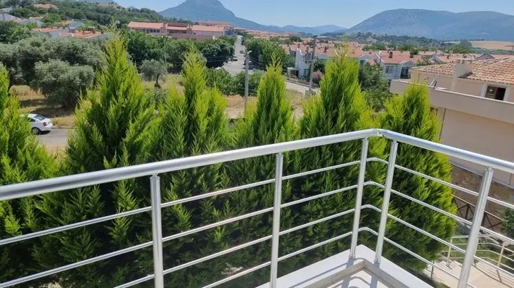 Standart Oda, Bahçe Manzaralı, Balkonlu