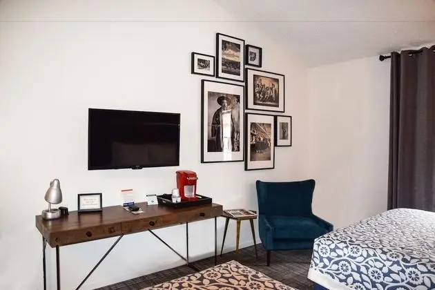 Superior Oda, 2 Büyük (Queen) Boy Yatak, Veranda, Havuz Manzaralı