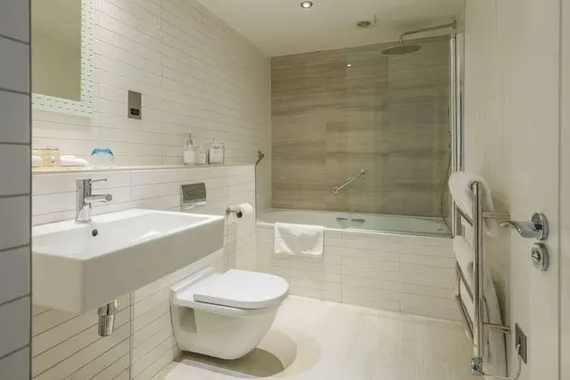 Superior Tek Büyük Yataklı Oda, Balkon, Deniz Manzaralı