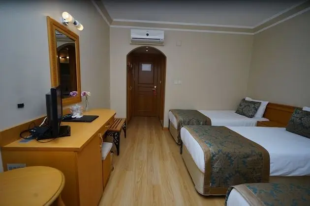 Standard Üç Kişilik Oda