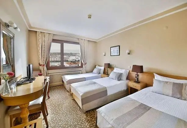 Standart Üçlü