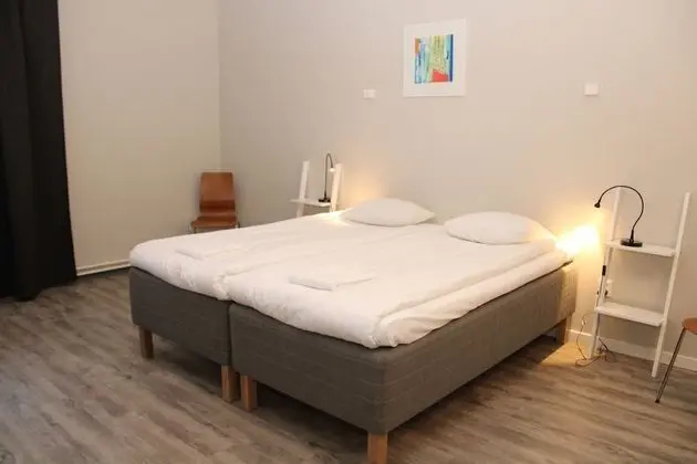 Basic İki Ayrı Yataklı Oda, Ortak Banyo