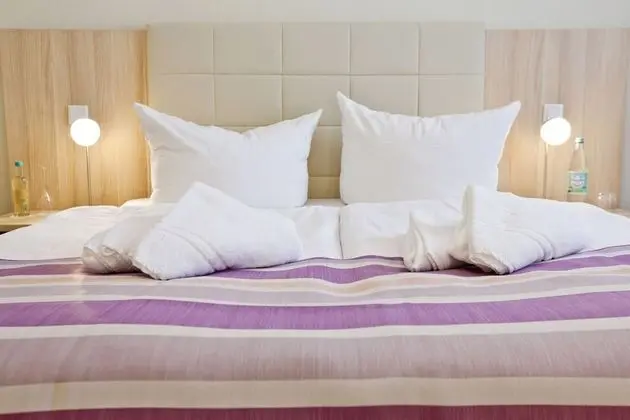 Tek Büyük Yataklı Oda, 1 Büyük (Queen) Boy Yatak, Sigara İçilmez