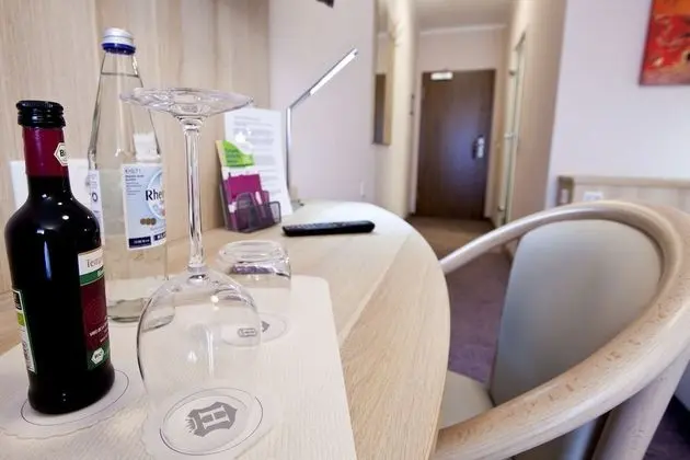 Tek Büyük Yataklı Oda, 1 Büyük (Queen) Boy Yatak, Sigara İçilmez