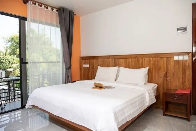 Sıra Ev, 4 Yatak Odası, Park Manzaralı, Bahçeli