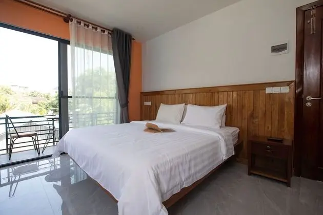 Sıra Ev, 4 Yatak Odası, Park Manzaralı, Bahçeli