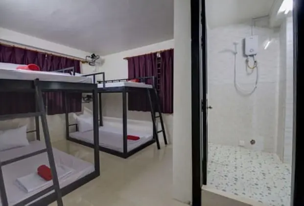 Standard Ortak Ranzalı Oda, Karma Ranzalı Oda (4 Bed)