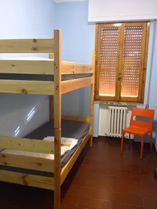 Ortak Ranzalı Oda, 2 Tek Kişilik Yatak, Ortak Banyo (2 people)