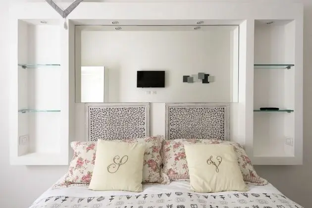 Tek Büyük Yataklı Oda (Camollia)