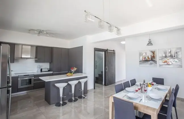 Villa, 6 Yatak Odası, Balkon