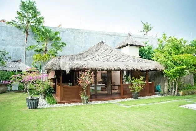 Villa, 4 Yatak Odası, Kişiye Özel Havuzlu (Puri Sienna)