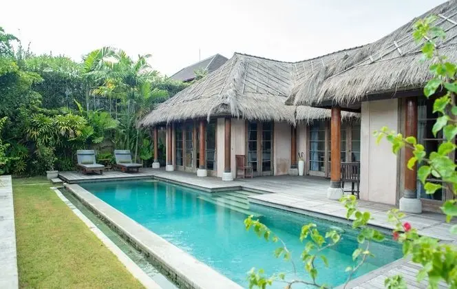 Villa, 4 Yatak Odası, Kişiye Özel Havuzlu (Puri Sienna)