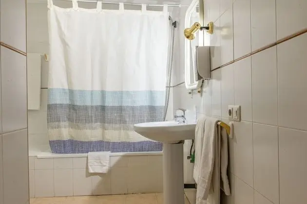 Tek Büyük Yataklı Oda (attic floor)