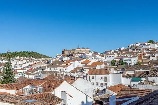 Tek Büyük Yataklı Oda (attic floor)