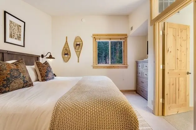 Ev (2 Bedrooms)