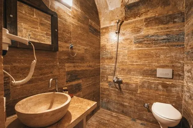 Bahçe Katı Standart - Ön Cephe, Bahçe veya Sokak Manzaralı