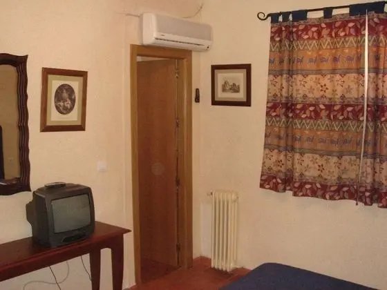 Economy İki Ayrı Yataklı Oda, Manzarasız