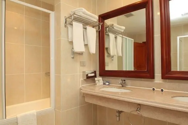 Standard Oda, 3 Tek Kişilik Yatak, Bahçe Manzaralı