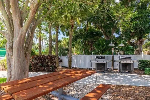 Daire (Siesta Bayside 2nd Floor Townhome)