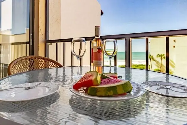 Daire (Siesta Breakers Ocean Views, 5th Floo)