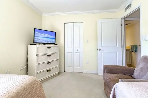 Daire (Siesta Breakers Ocean Views, 5th Floo)