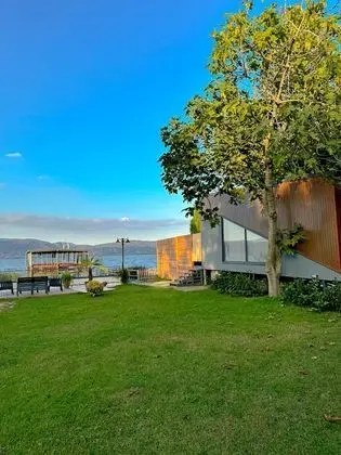 Havuzlu Bungalov