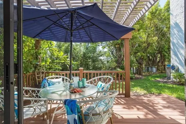 Daire (Siesta Dunes Modern First Floor End U)