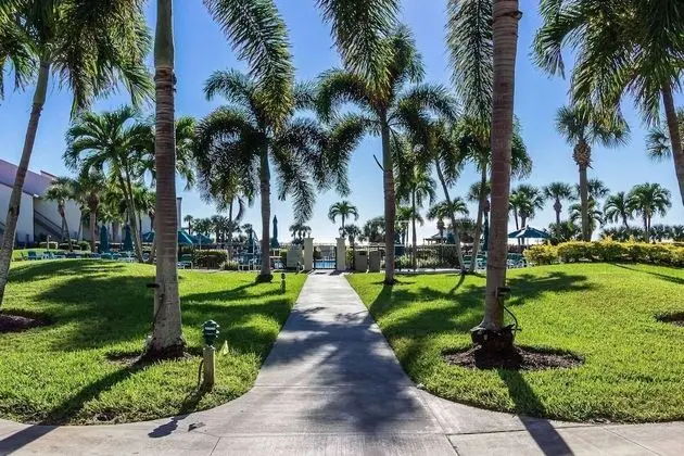 Daire (Siesta Dunes Modern First Floor End U)