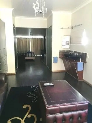 Deluxe Stüdyo Süit, Jakuzi, Göl Manzaralı