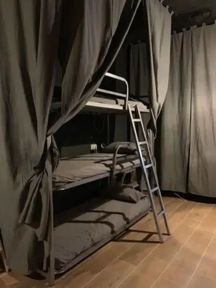 Standard Ortak Ranzalı Oda