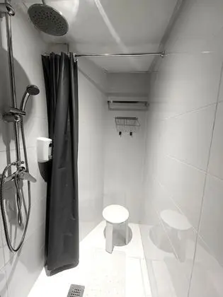 Standard Tek Büyük Yataklı Oda, Ortak Banyo