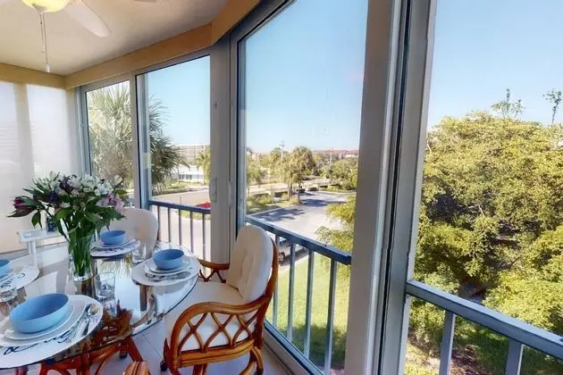 Daire (Siesta Harbor Portofino Canal View)