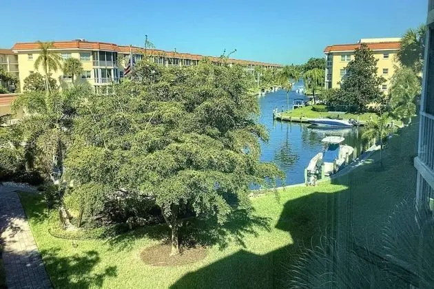 Daire (Siesta Harbor Portofino Canal View)