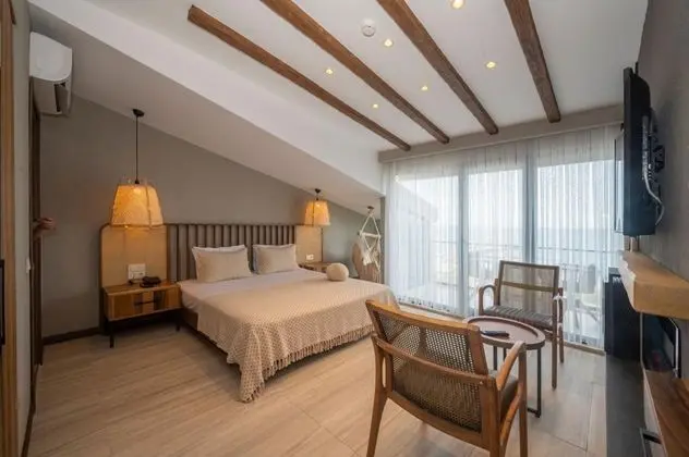 Standart Oda, Kısmi Deniz Manzaralı
