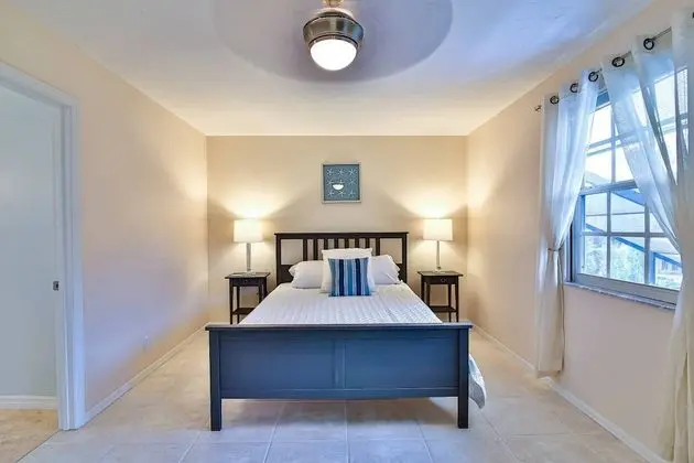 Ev (Siesta Key Home)