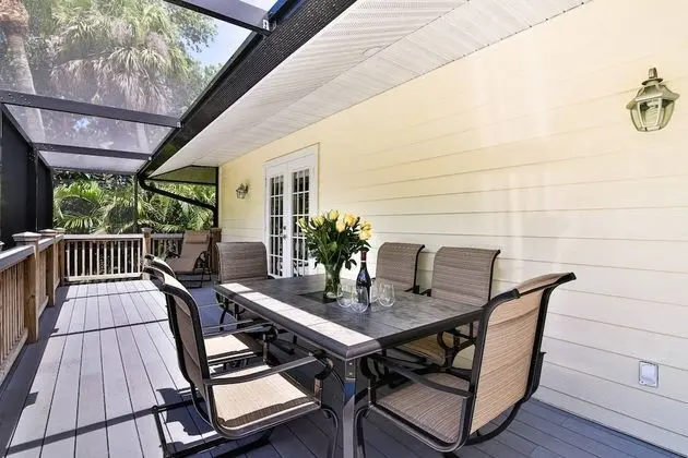 Ev (Siesta Key Home)