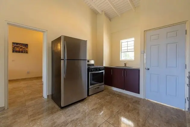 Hilltop Oceanview Suite