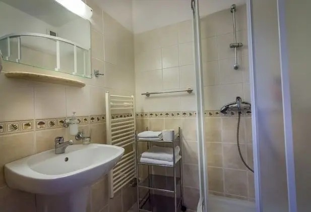 Standard Tek Büyük veya İki Ayrı Yataklı Oda