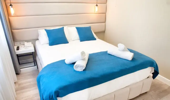 Deluxe Deniz Manzaralı Oda 
